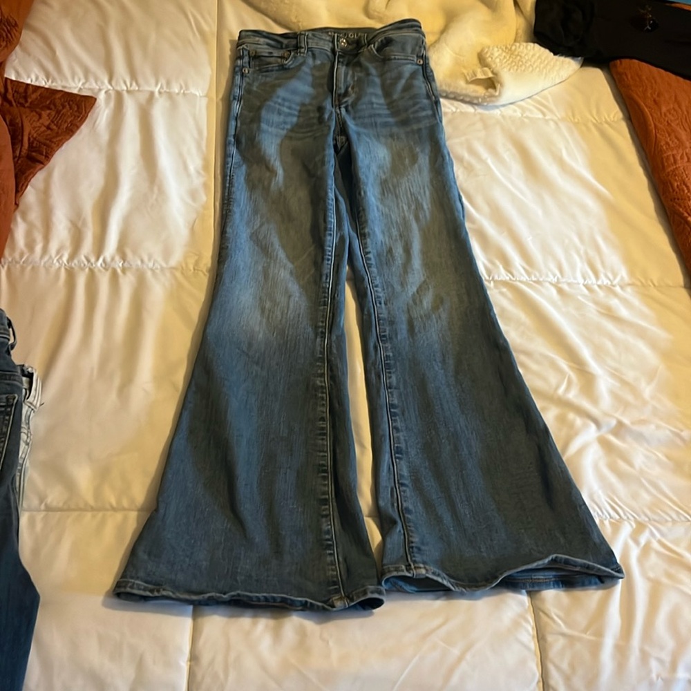 American Eagle, next level super high-rise flare